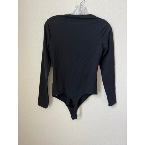 Abercrombie & Fitch Soft Collection Cut Out Black Bodysuit Size Medium - Picture 2 of 6